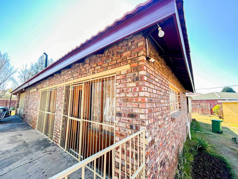 3 Bedroom Property for Sale in Ficksburg Free State